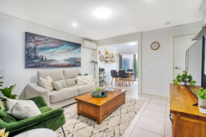 'Buzzing Surfers' Vibrant Indoor-outdoor Lifestyle